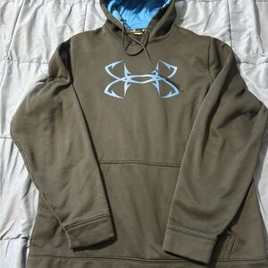 Men’s medium UnderArmuor hoodie